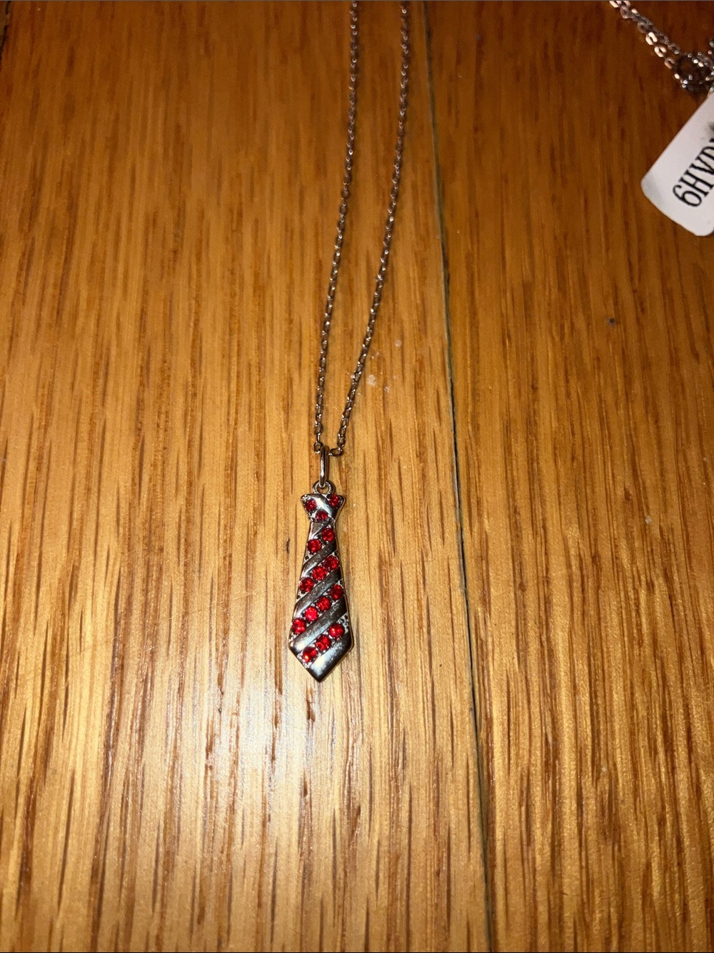 Gryffindor tie pendant necklace